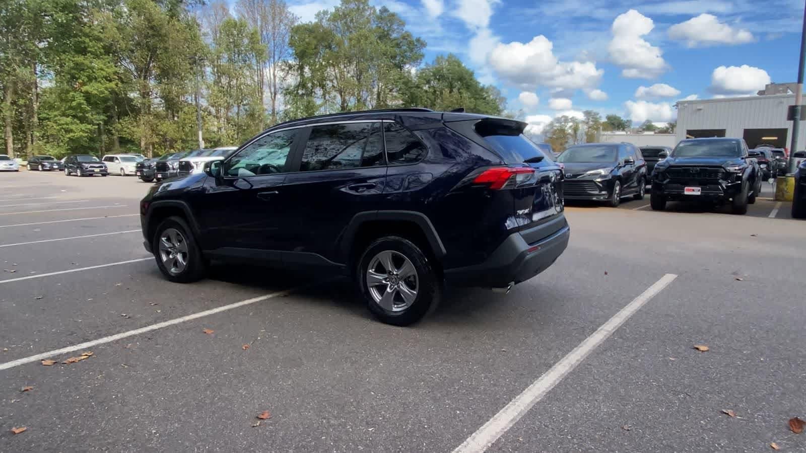 Thumbnail: 2024 Toyota RAV4 - 6