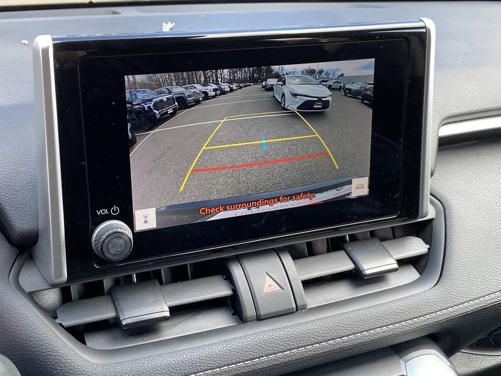 Thumbnail: 2023 Toyota RAV4 - 27