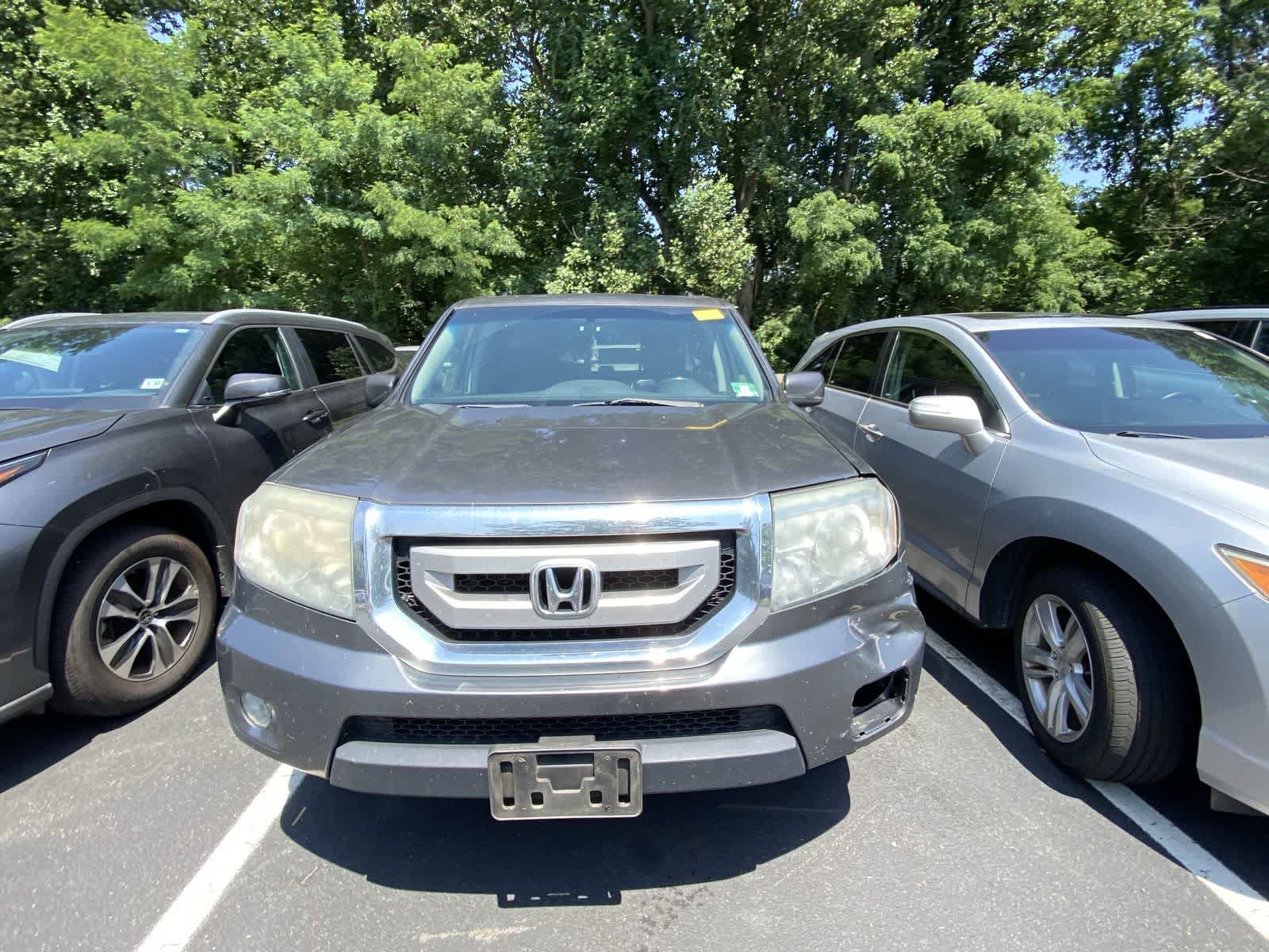Thumbnail: 2010 Honda Pilot - 2