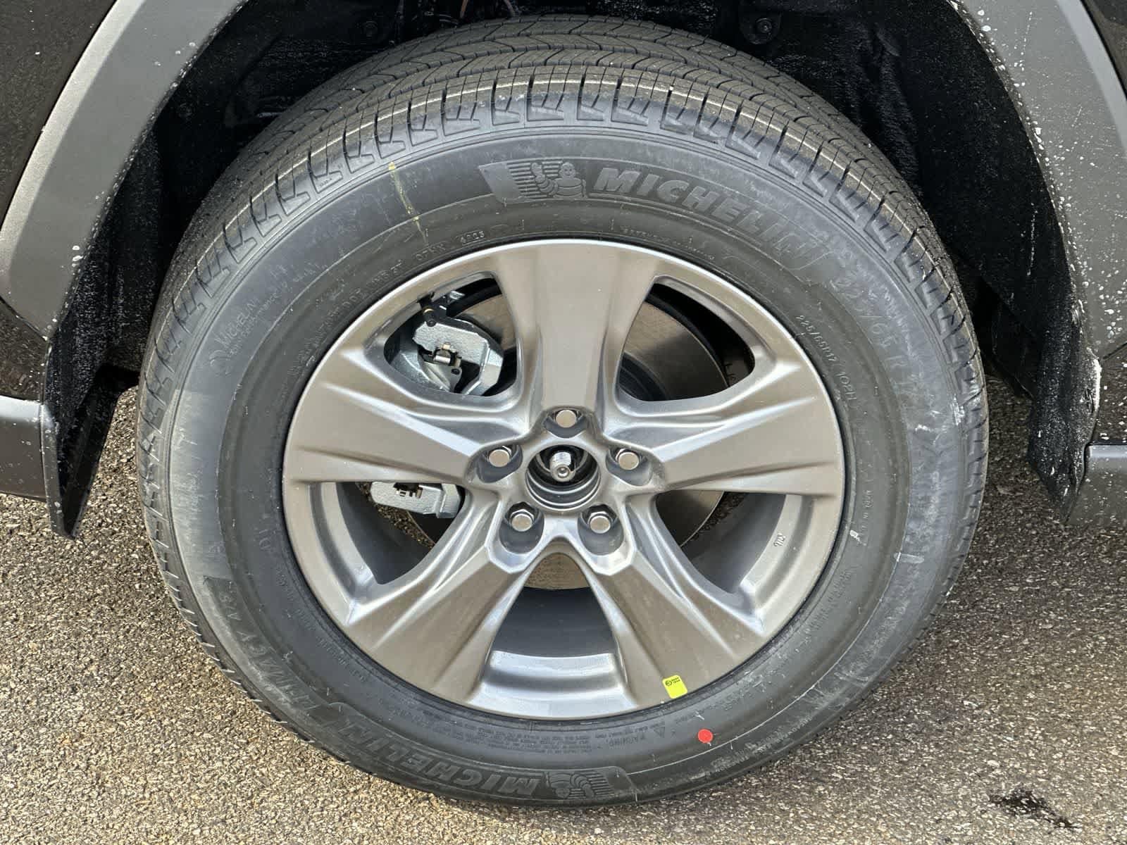 Thumbnail: 2025 Toyota RAV4 - 10