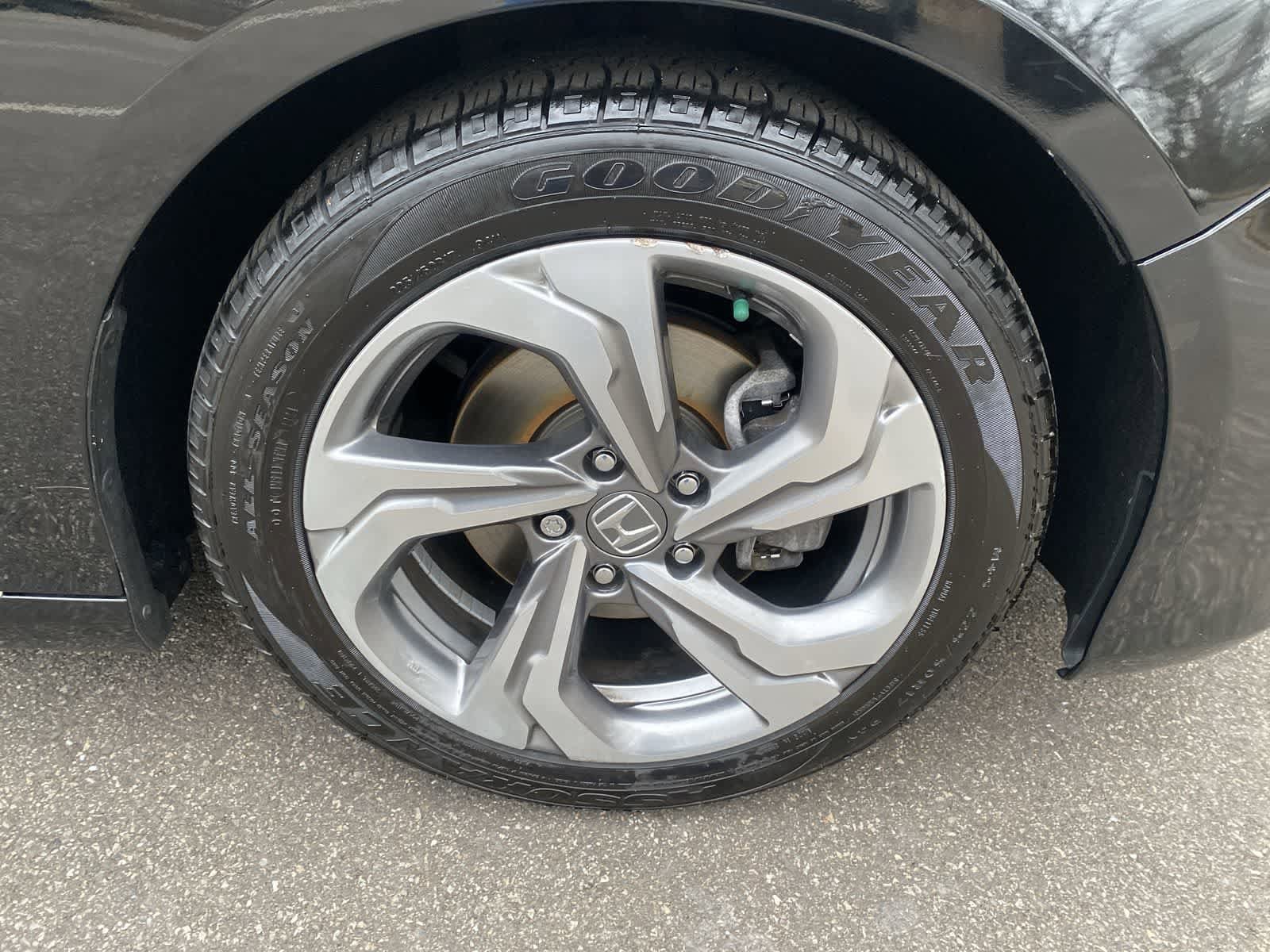 Thumbnail: 2019 Honda Accord - 19