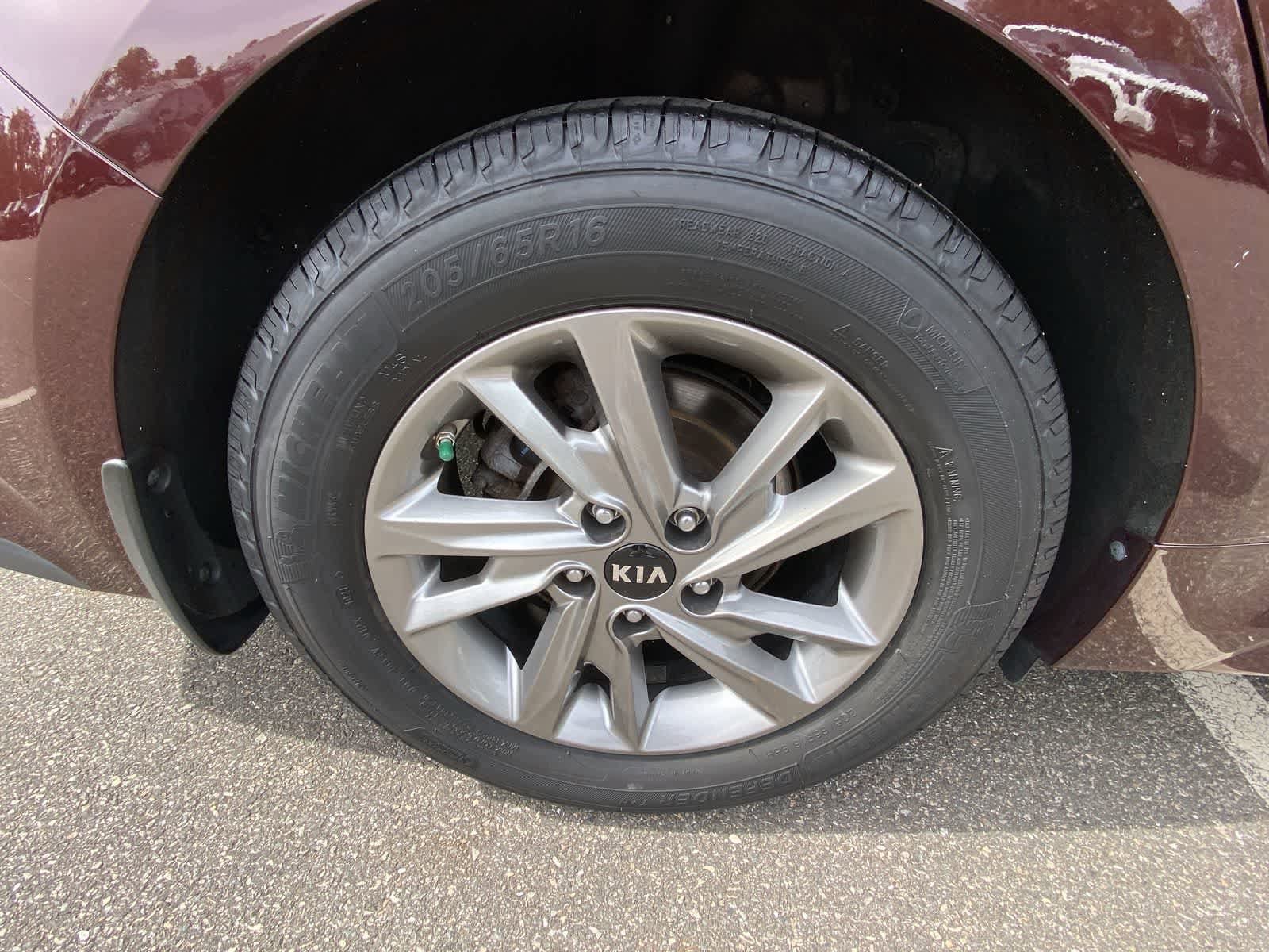 Thumbnail: 2019 Kia Optima - 13