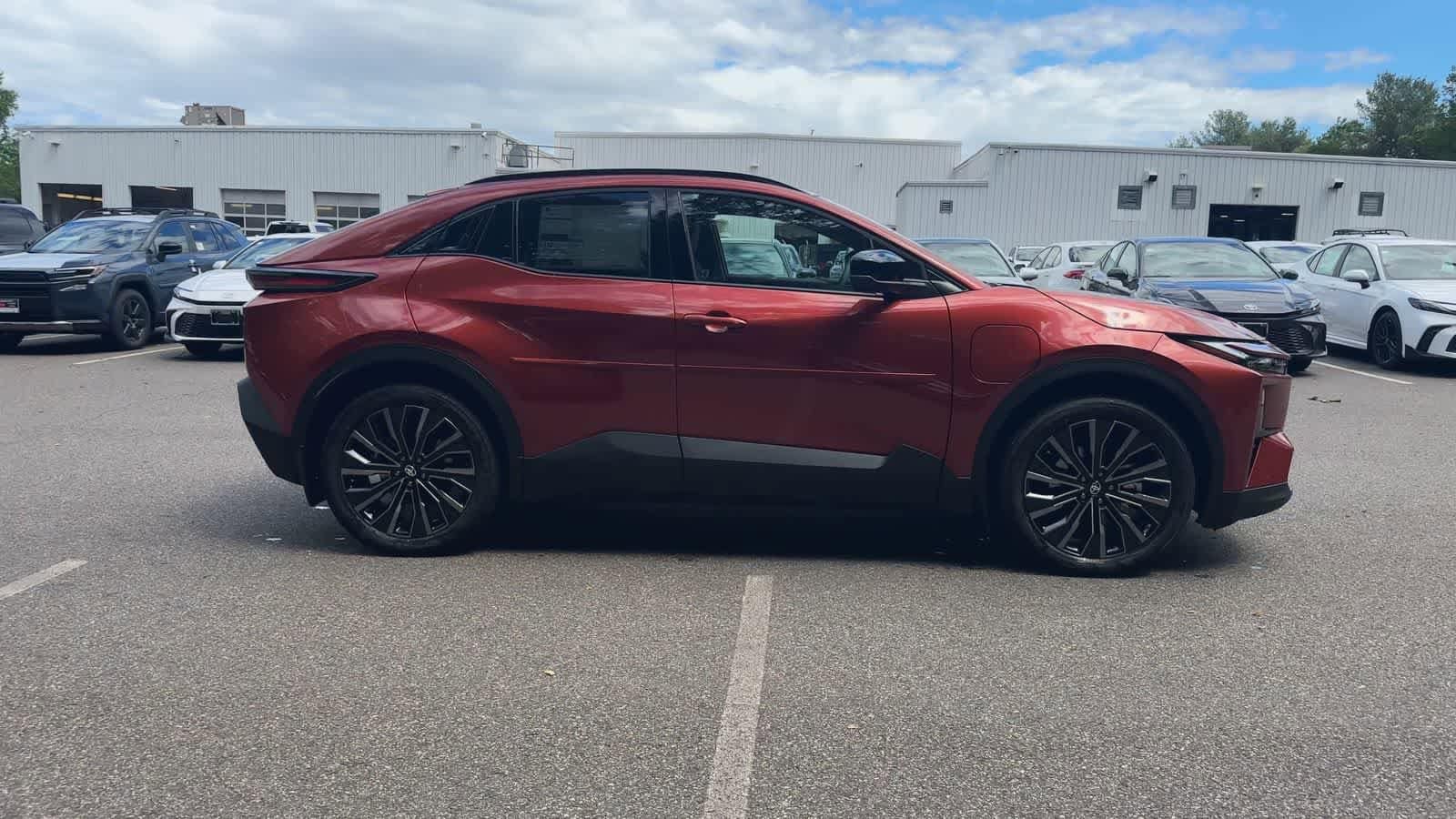 Thumbnail: 2026 Toyota C-HR - 9