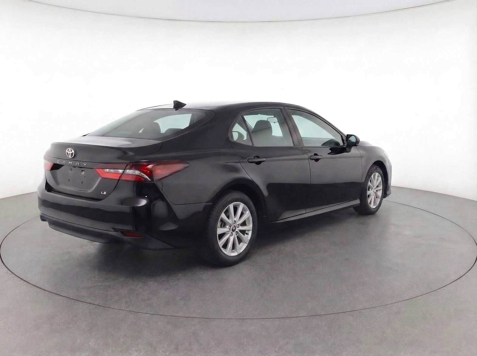 Thumbnail: 2025 Toyota Camry - 4