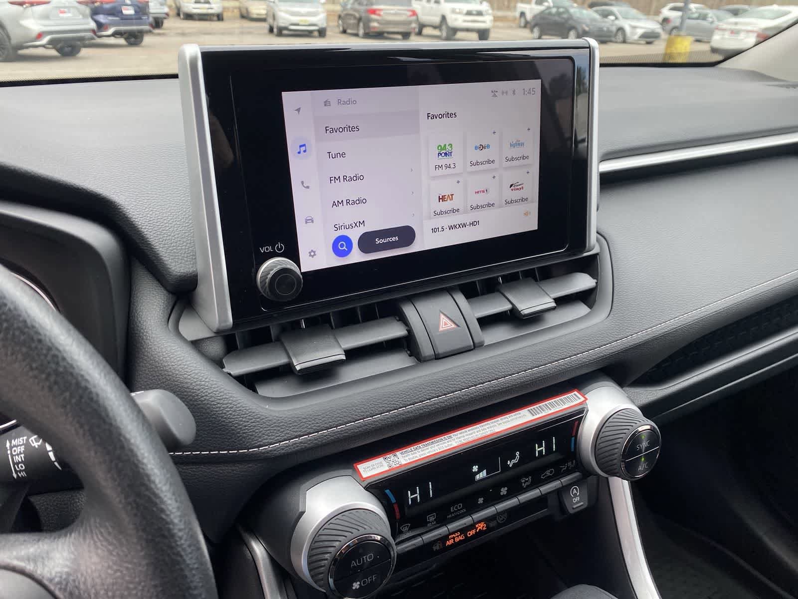 Thumbnail: 2025 Toyota RAV4 - 39