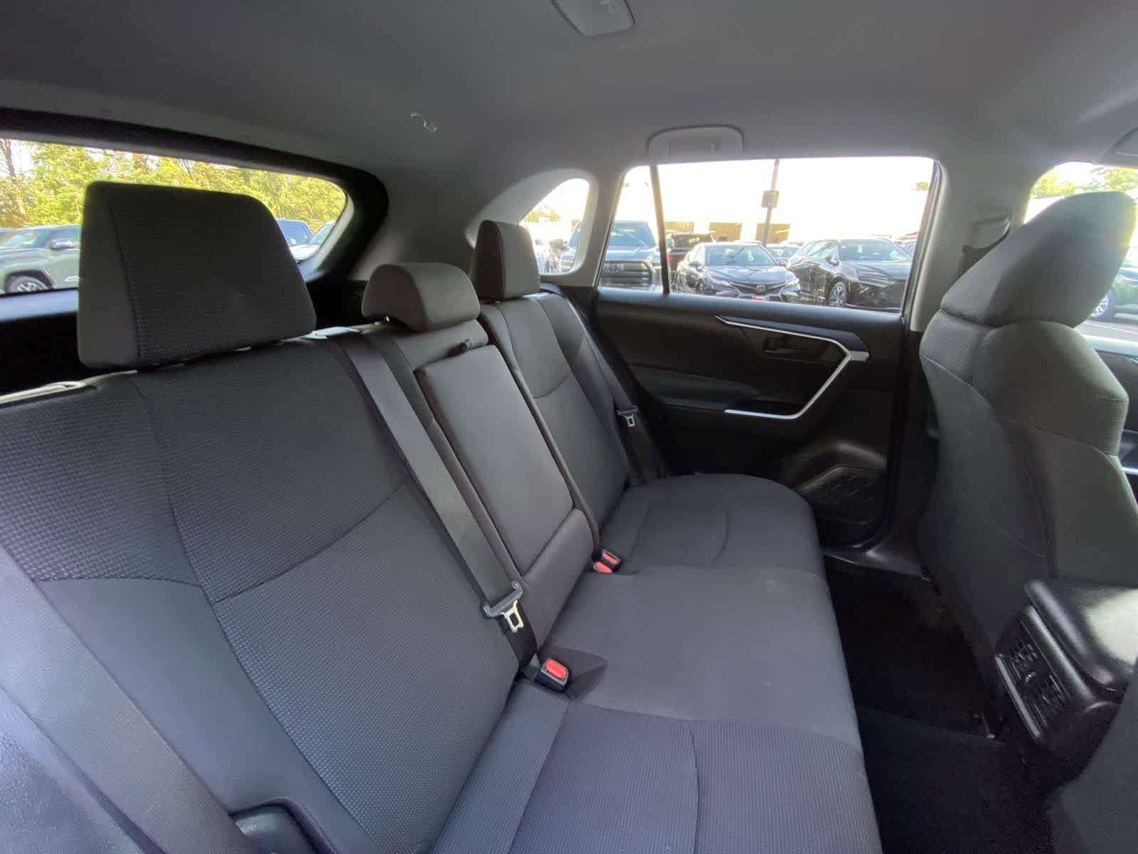 Thumbnail: 2024 Toyota RAV4 - 23