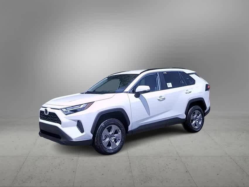 2025 Toyota RAV4 XLE 4