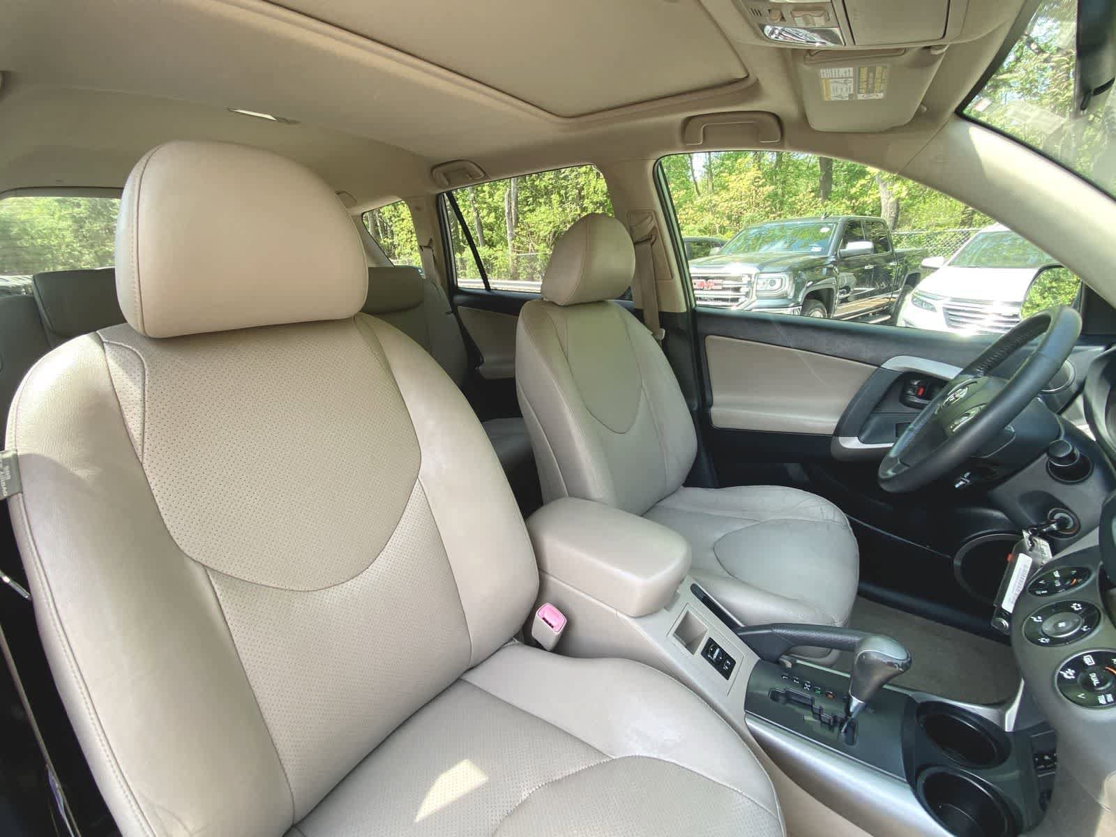 2008 Toyota RAV4 Limited 22