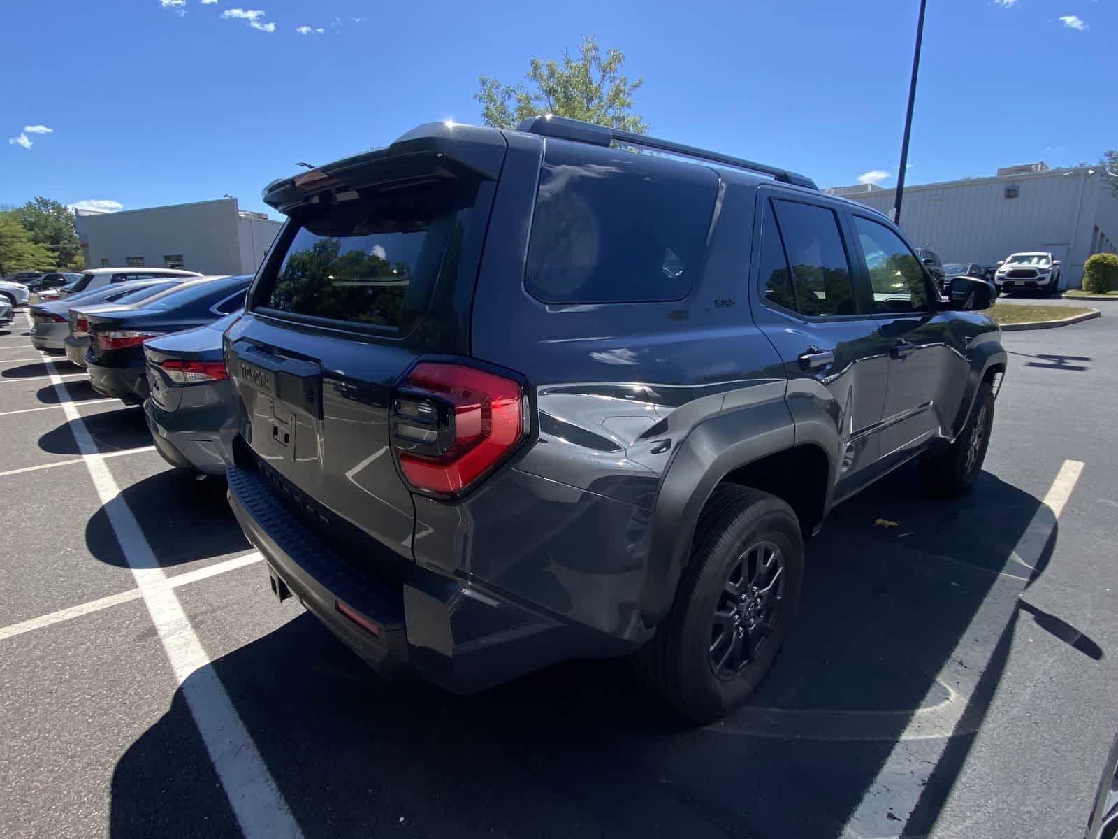 Thumbnail: 2025 Toyota 4Runner - 7