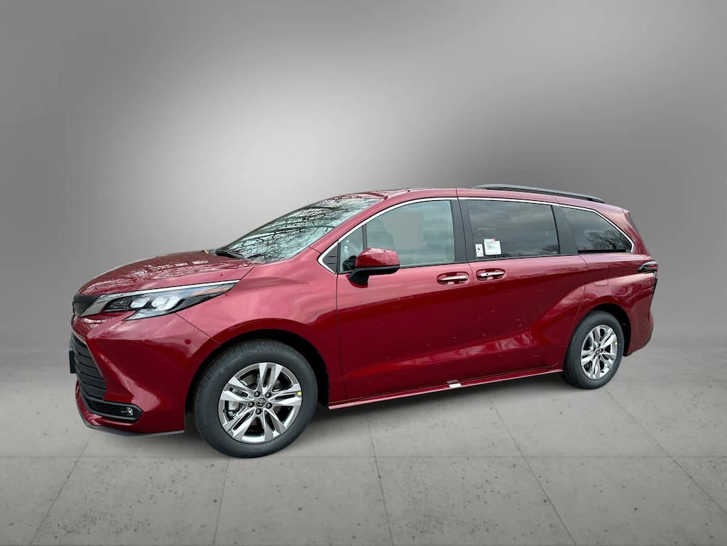 New 2025 Toyota Sienna XLE Van Passenger Van
