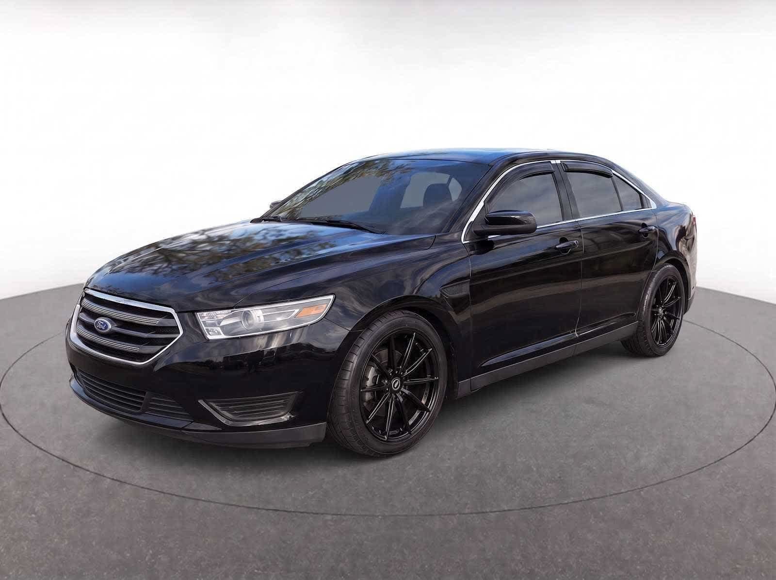 2019 Ford Taurus