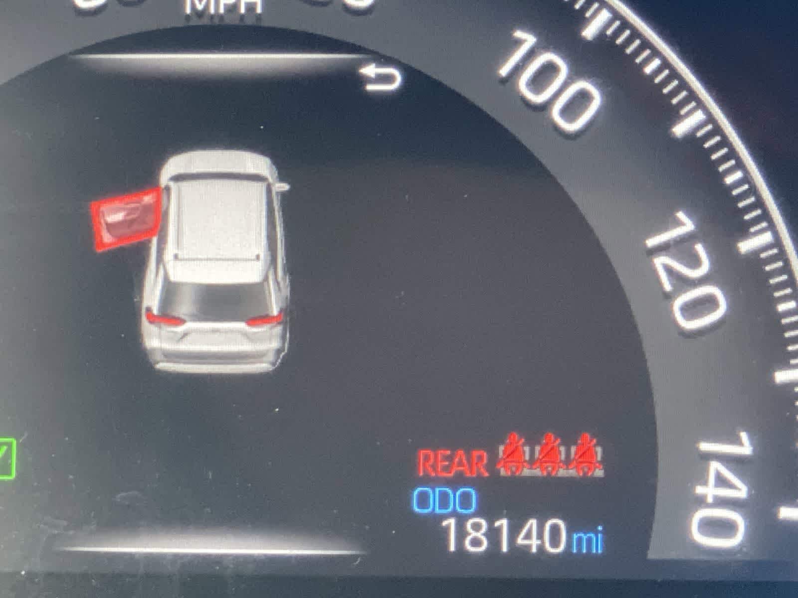 Thumbnail: 2025 Toyota RAV4 - 32