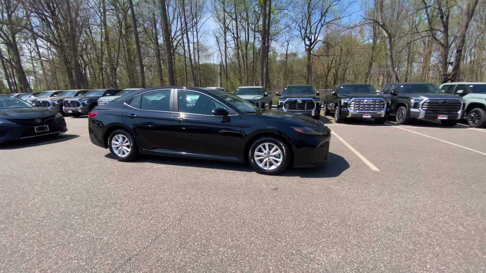 Thumbnail: 2025 Toyota Camry - 6