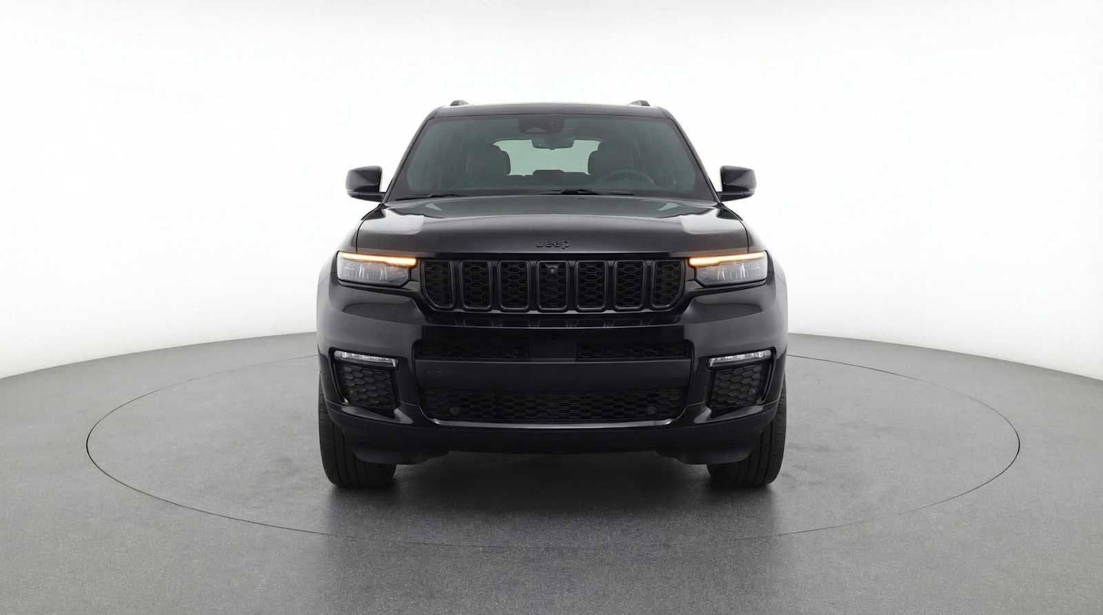 Thumbnail: 2022 Jeep Grand Cherokee - 2