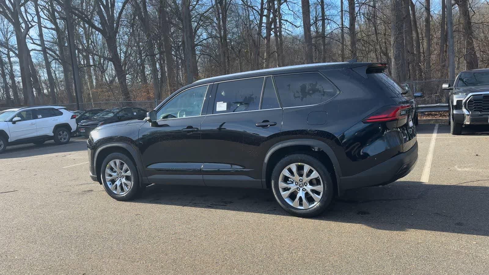 Thumbnail: 2026 Toyota Grand Highlander - 6