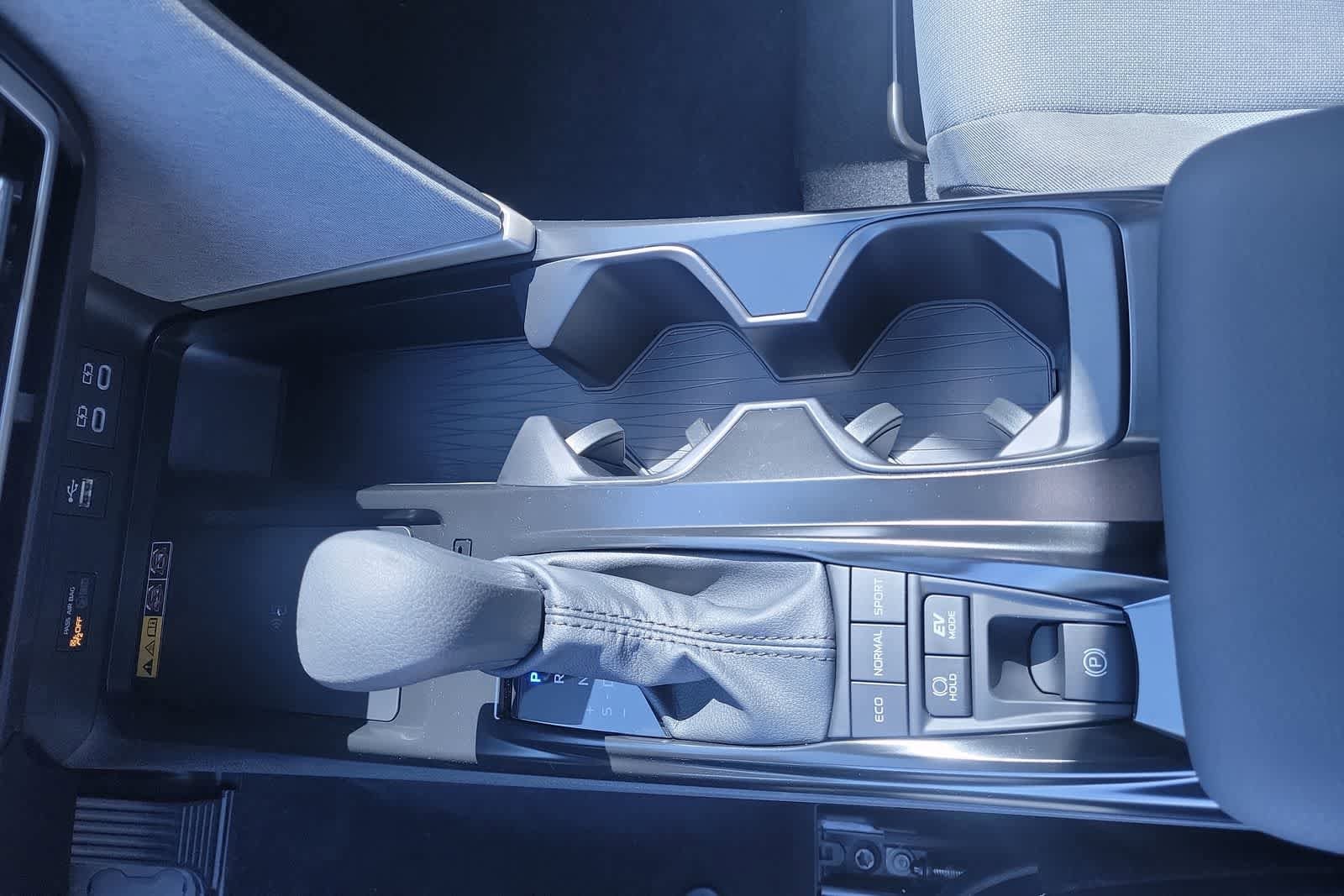 Thumbnail: 2025 Toyota Camry - 17