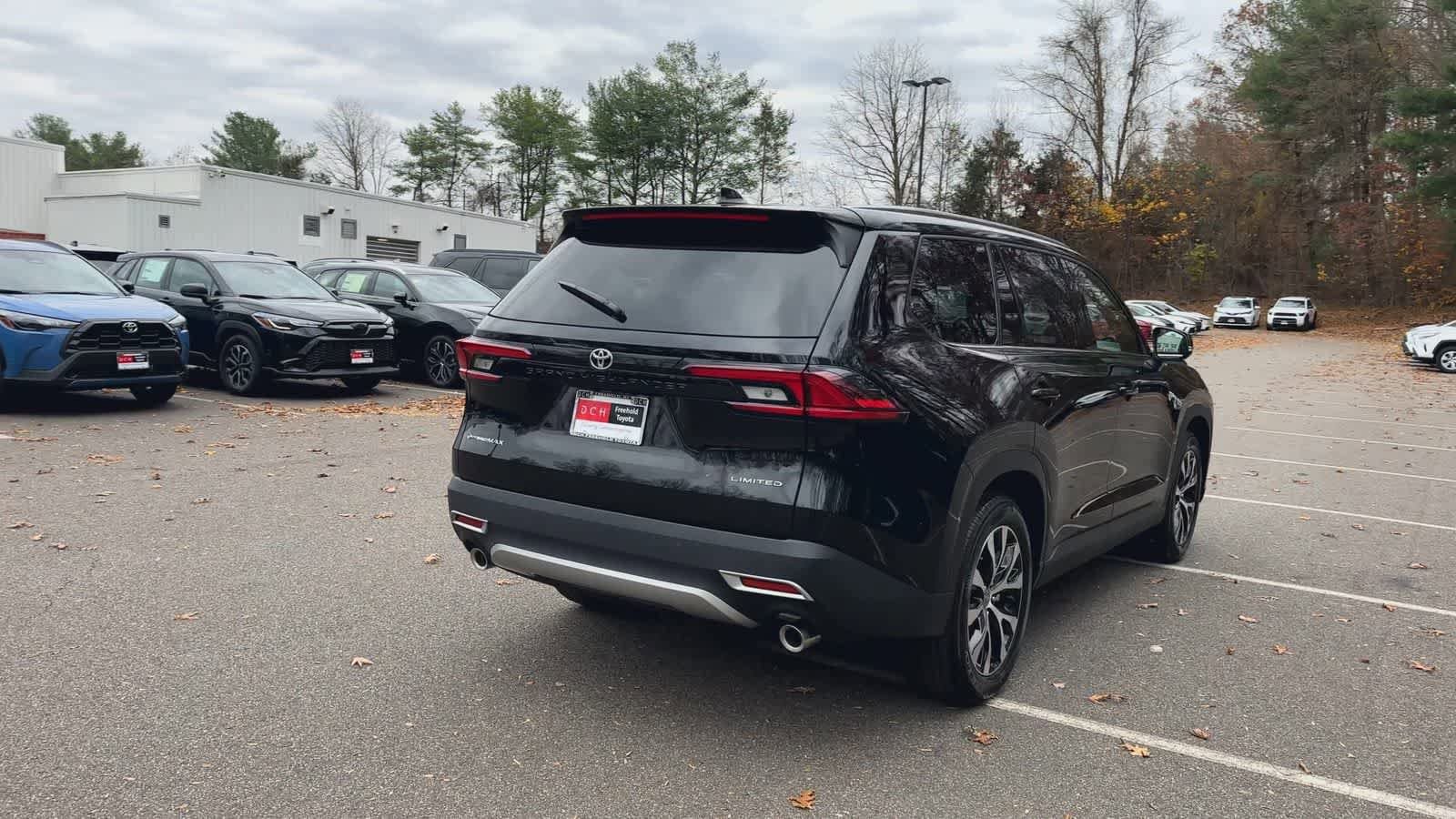 Thumbnail: 2026 Toyota Grand Highlander - 8