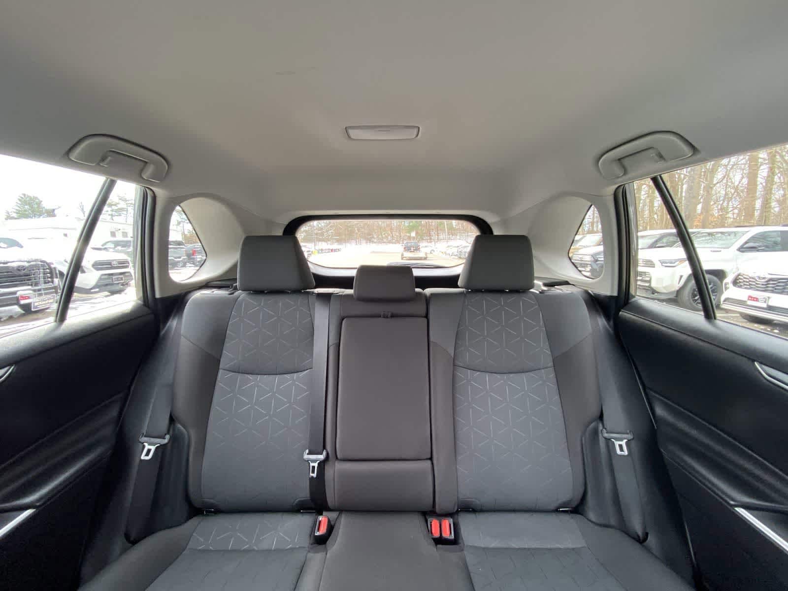 Thumbnail: 2024 Toyota RAV4 - 24