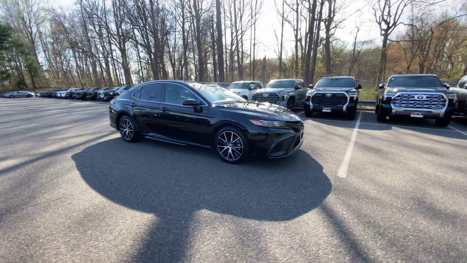 Thumbnail: 2024 Toyota Camry - 10