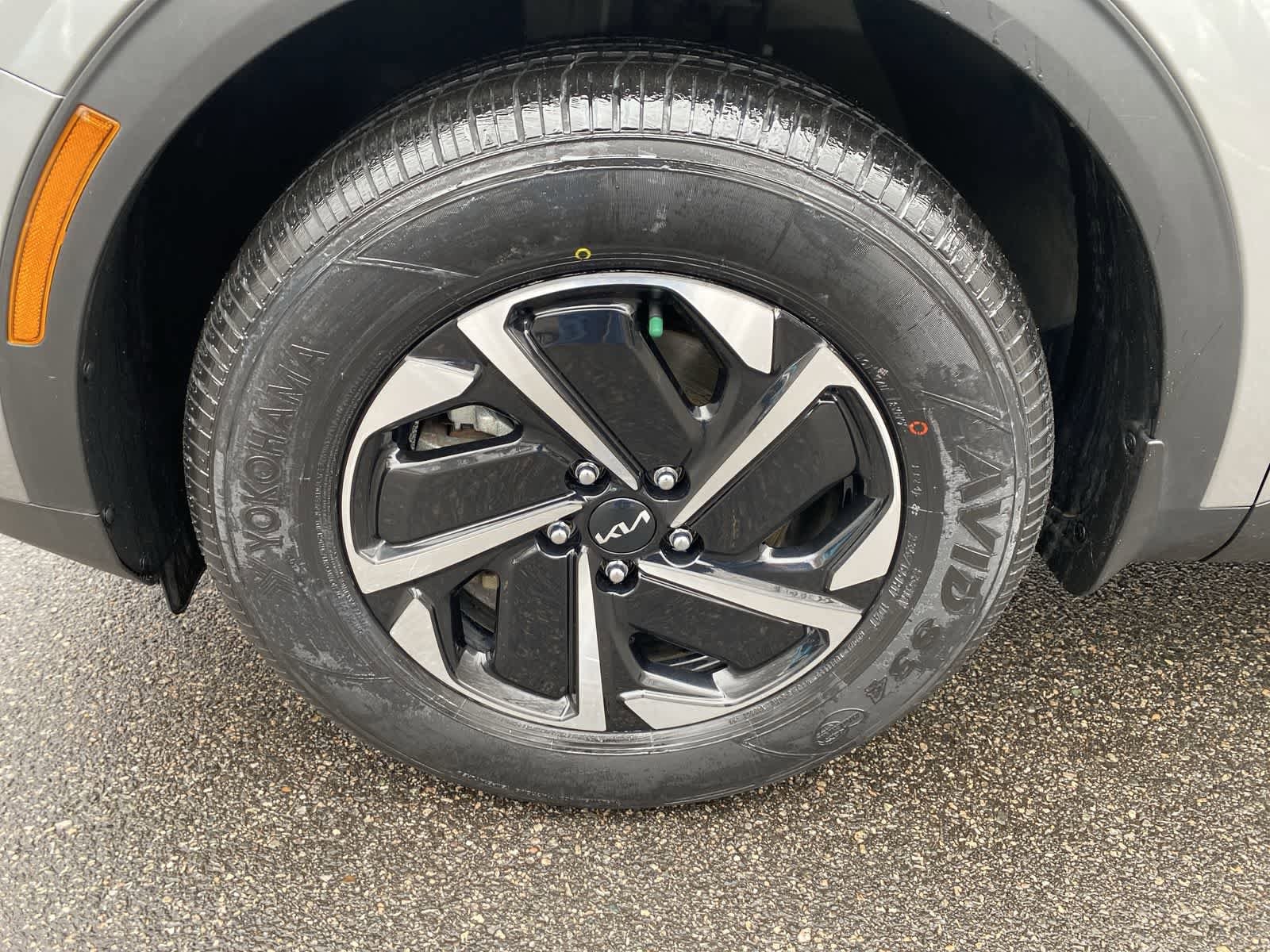 Thumbnail: 2023 Kia Sportage - 14