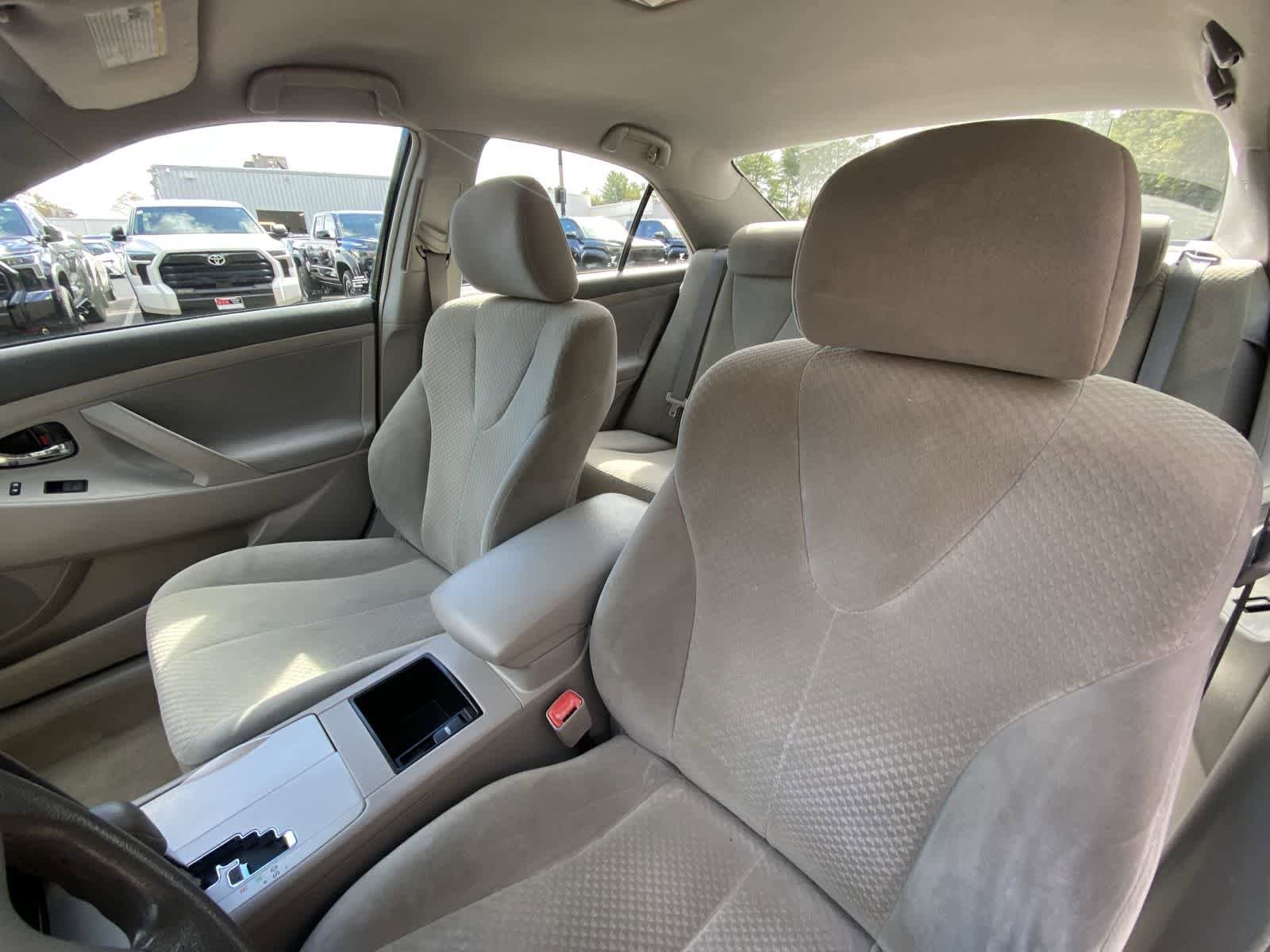 Thumbnail: 2009 Toyota Camry - 17