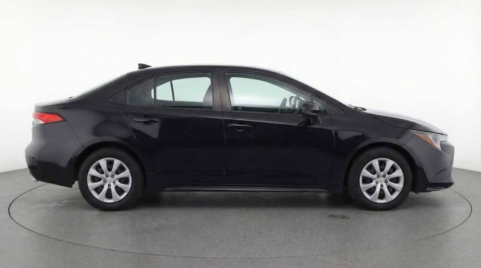 Thumbnail: 2024 Toyota Corolla - 10