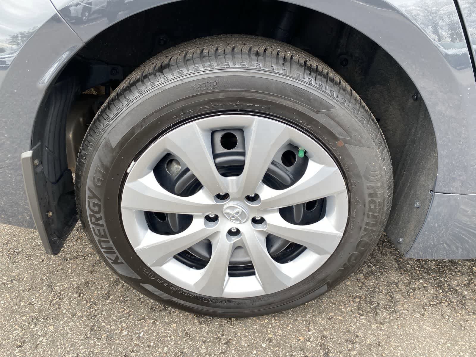 Thumbnail: 2023 Toyota Corolla - 13