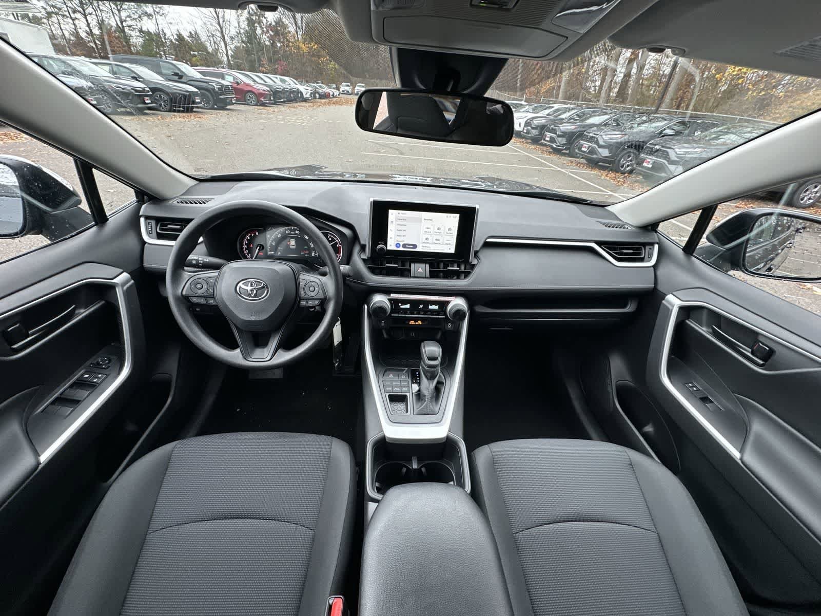 Thumbnail: 2025 Toyota RAV4 - 27