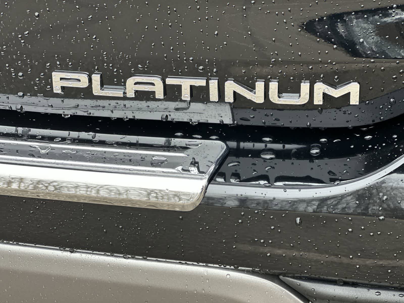 Thumbnail: 2026 Toyota Highlander - 18