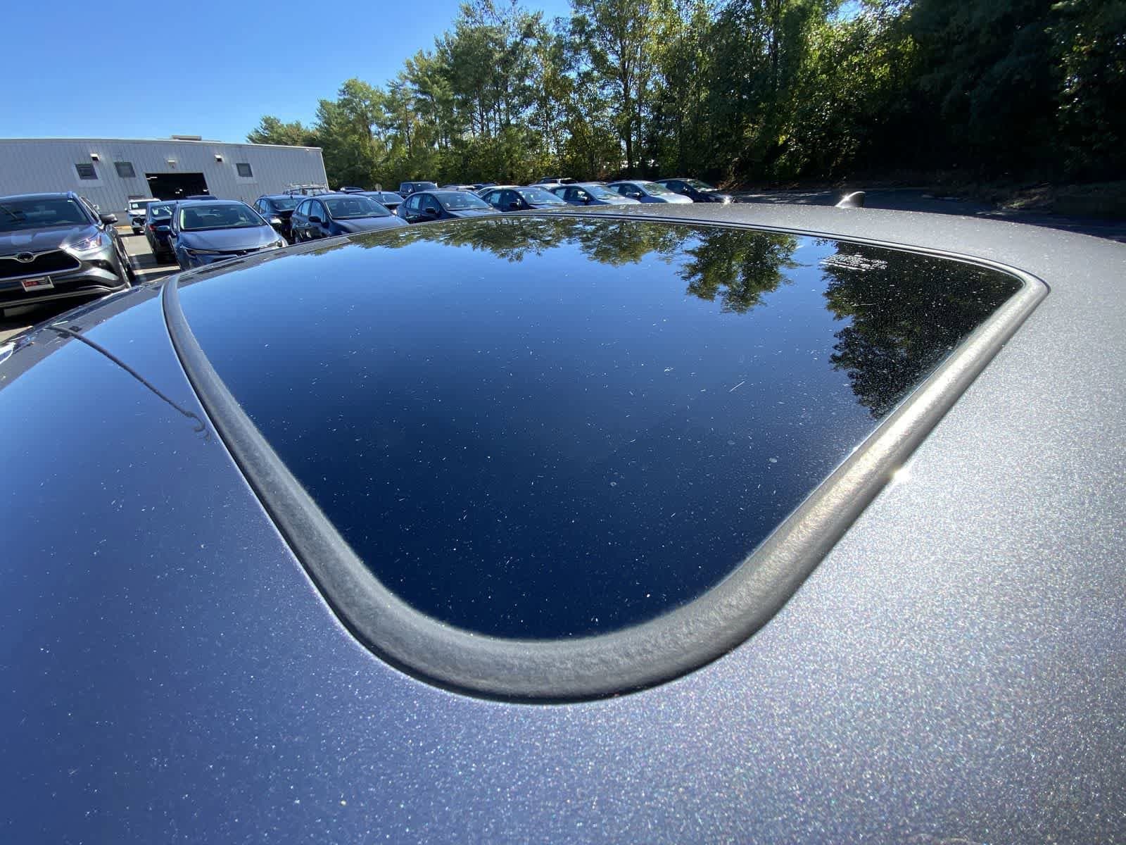 Thumbnail: 2020 Lexus IS - 15