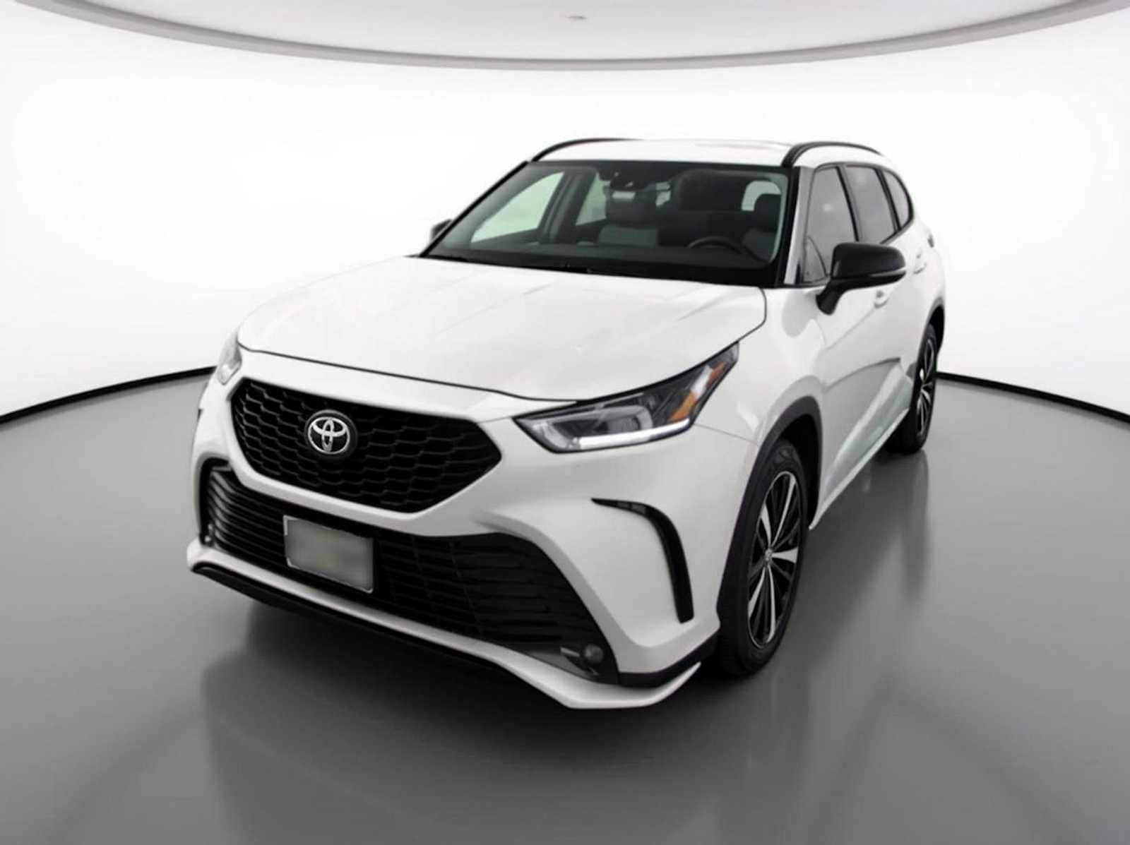 2021 Toyota Highlander XSE's photo