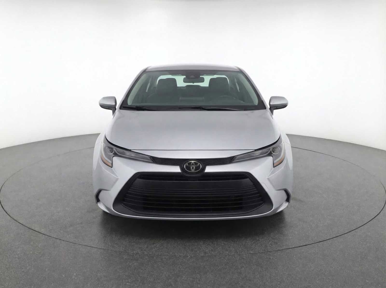 Thumbnail: 2025 Toyota Corolla - 2