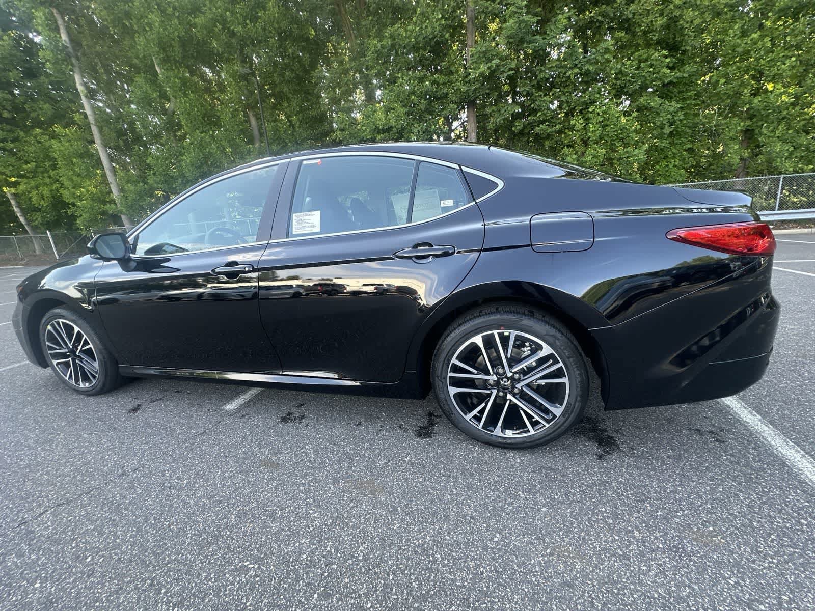 Thumbnail: 2026 Toyota Camry - 14