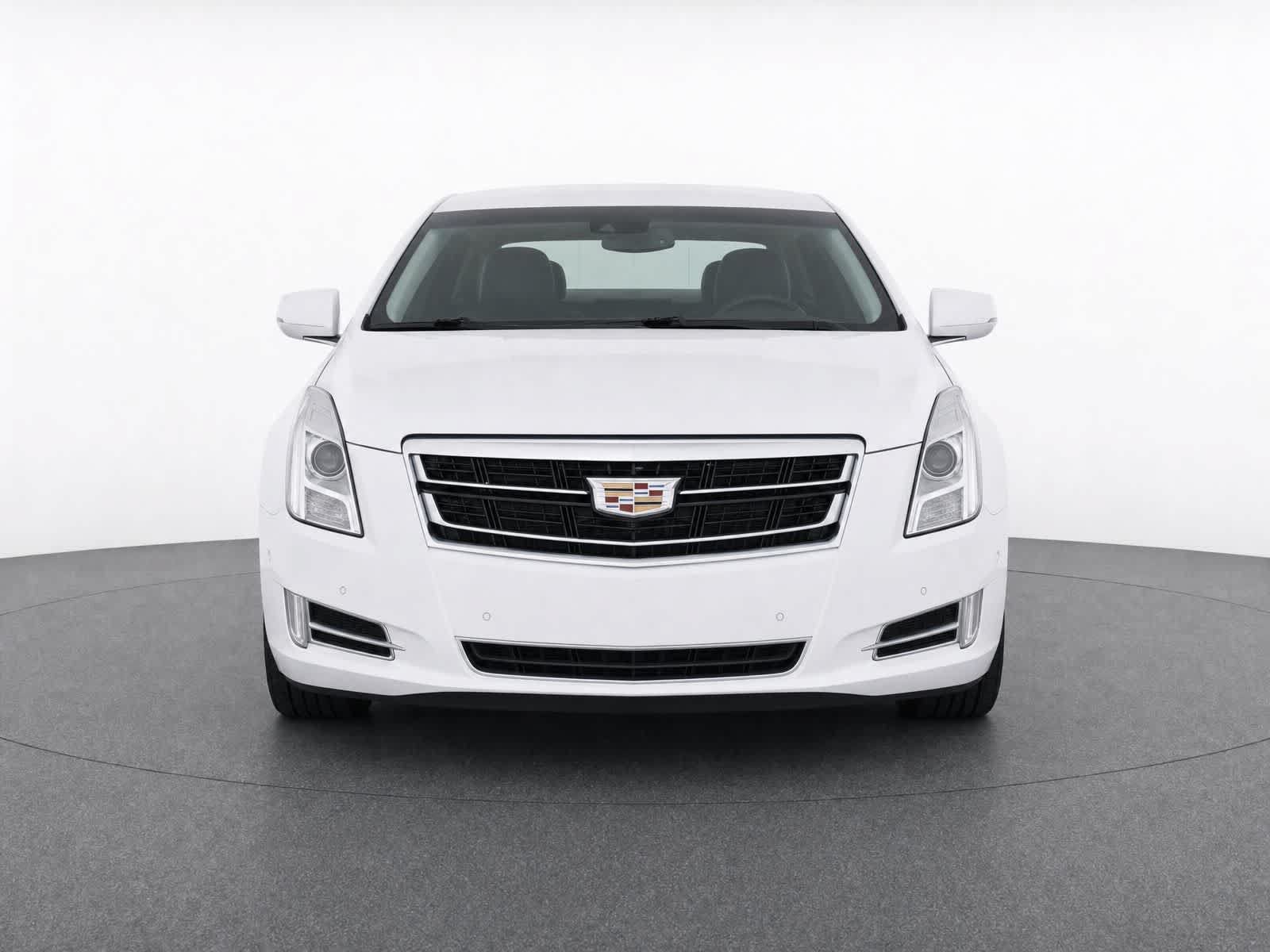 Thumbnail: 2017 Cadillac XTS - 2