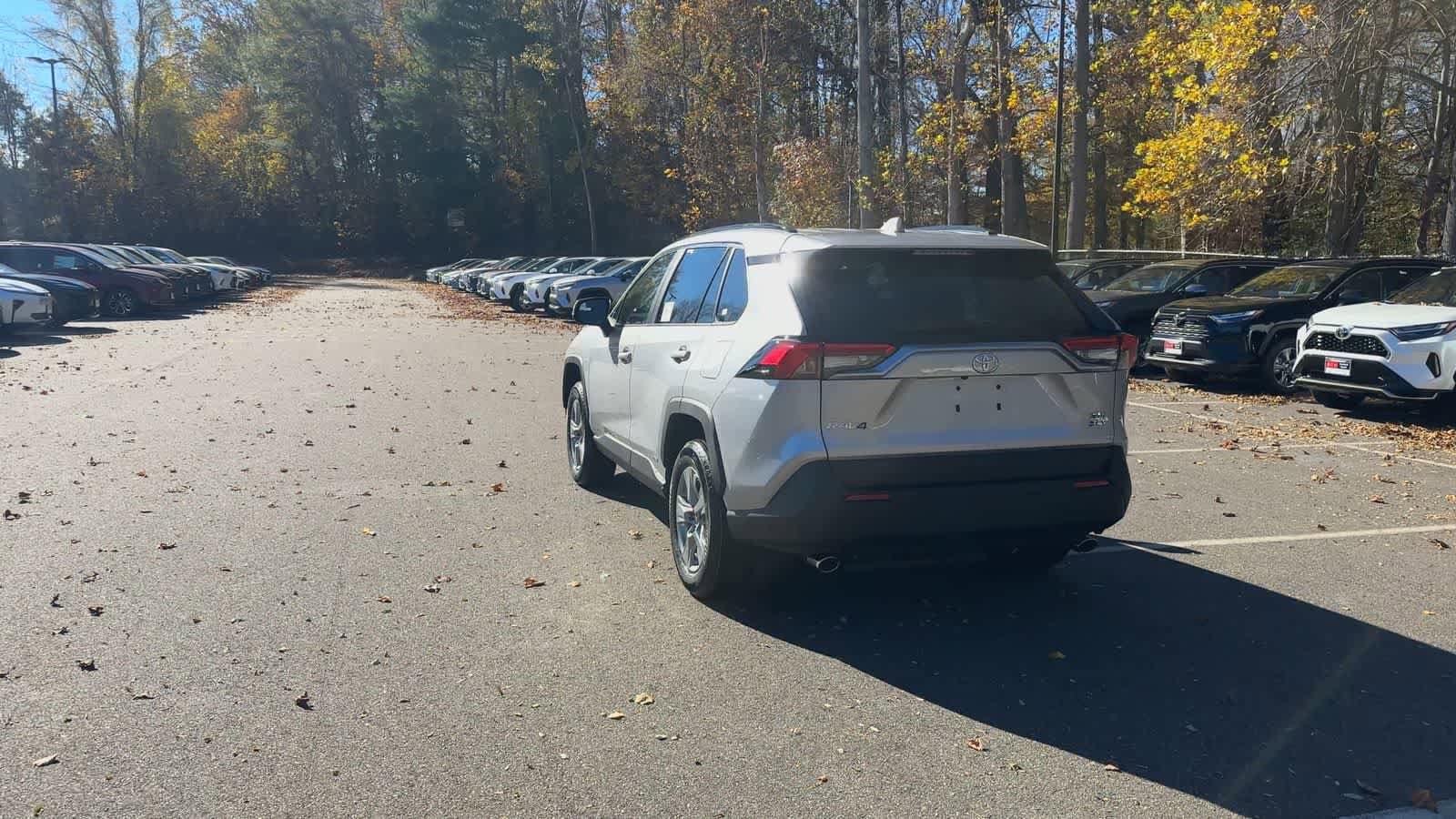 Thumbnail: 2025 Toyota RAV4 - 7