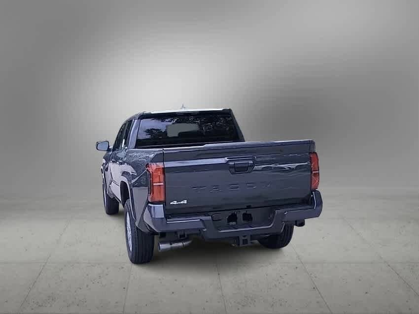 2025 Toyota Tacoma SR5 7