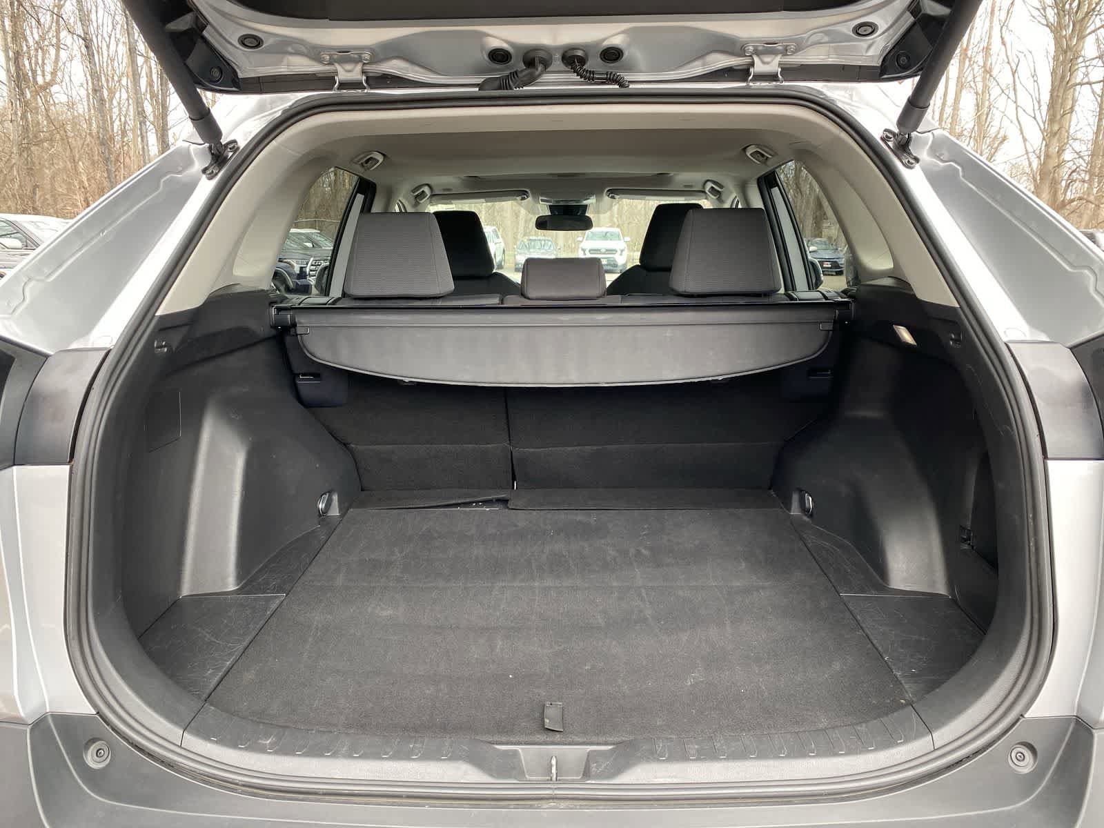 Thumbnail: 2025 Toyota RAV4 - 10