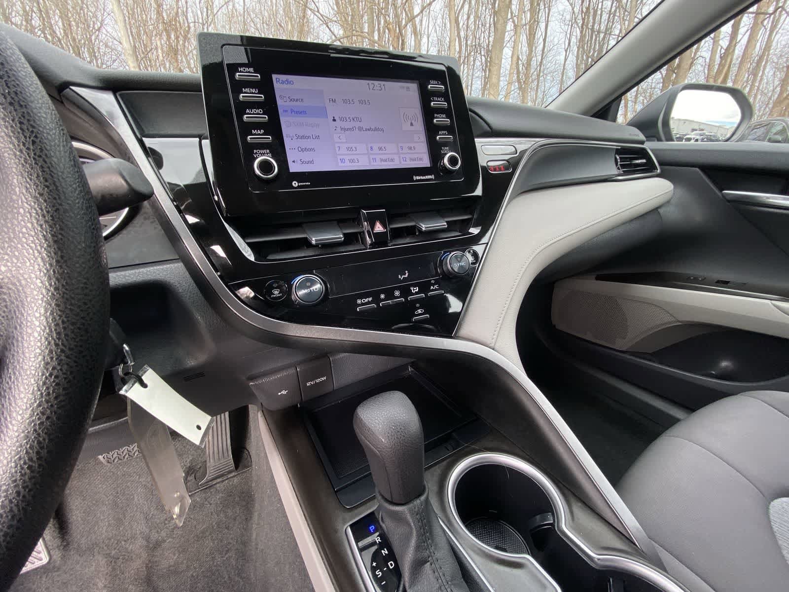 Thumbnail: 2023 Toyota Camry - 26