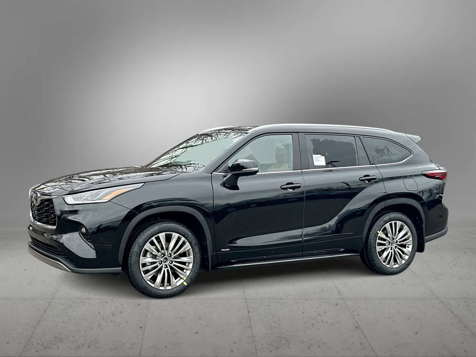Thumbnail: 2026 Toyota Highlander - 1
