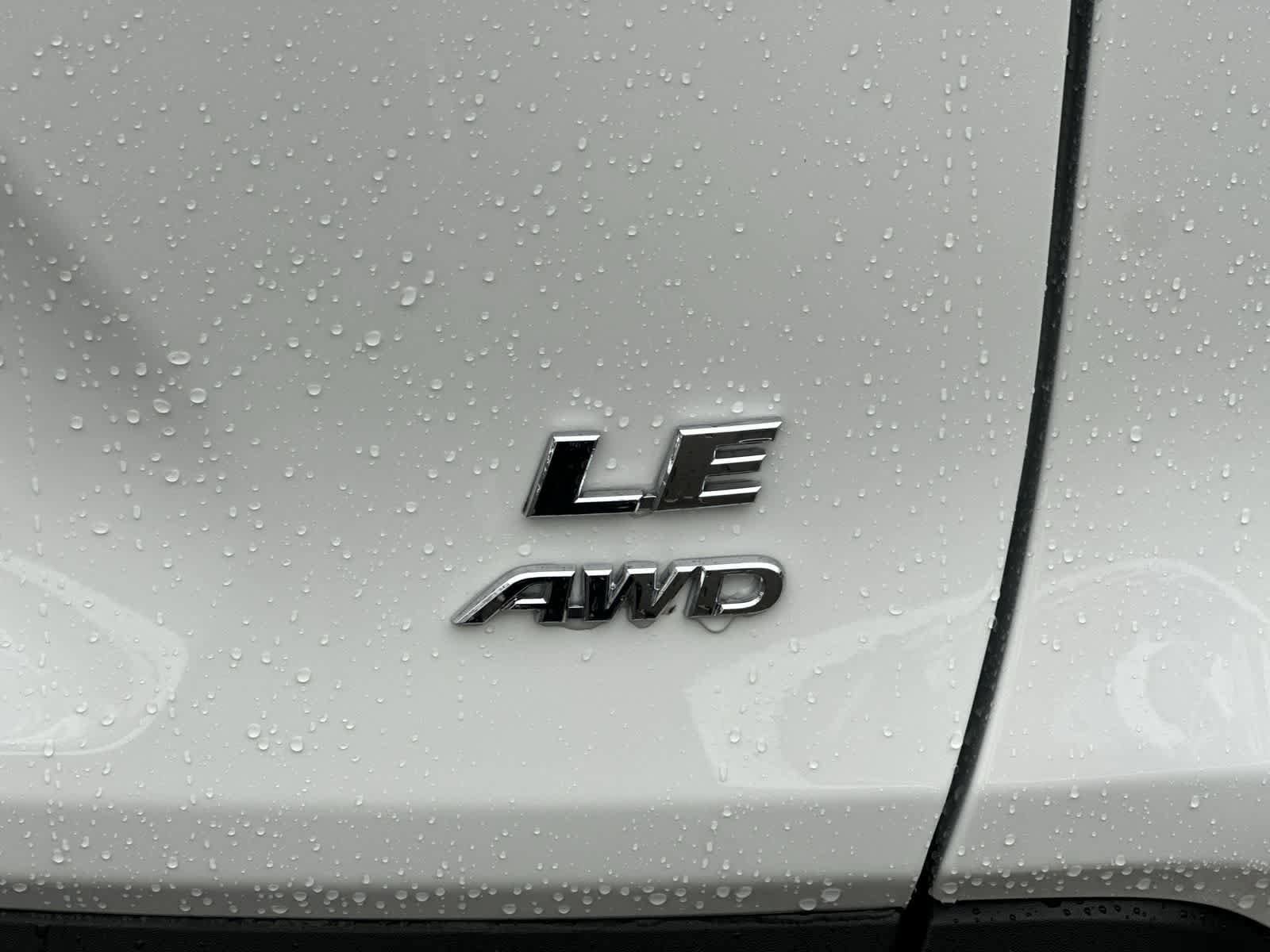 Thumbnail: 2025 Toyota RAV4 - 16