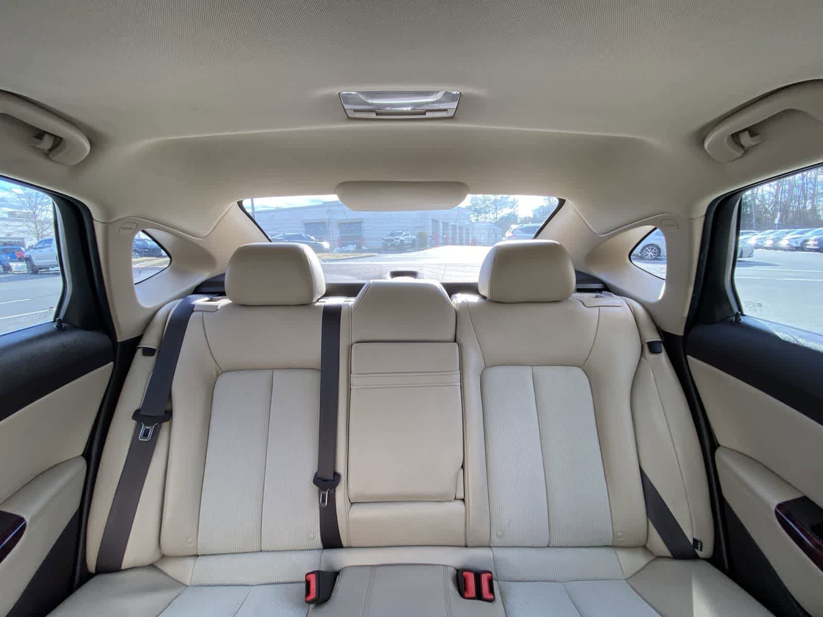 Thumbnail: 2012 Buick Verano - 34