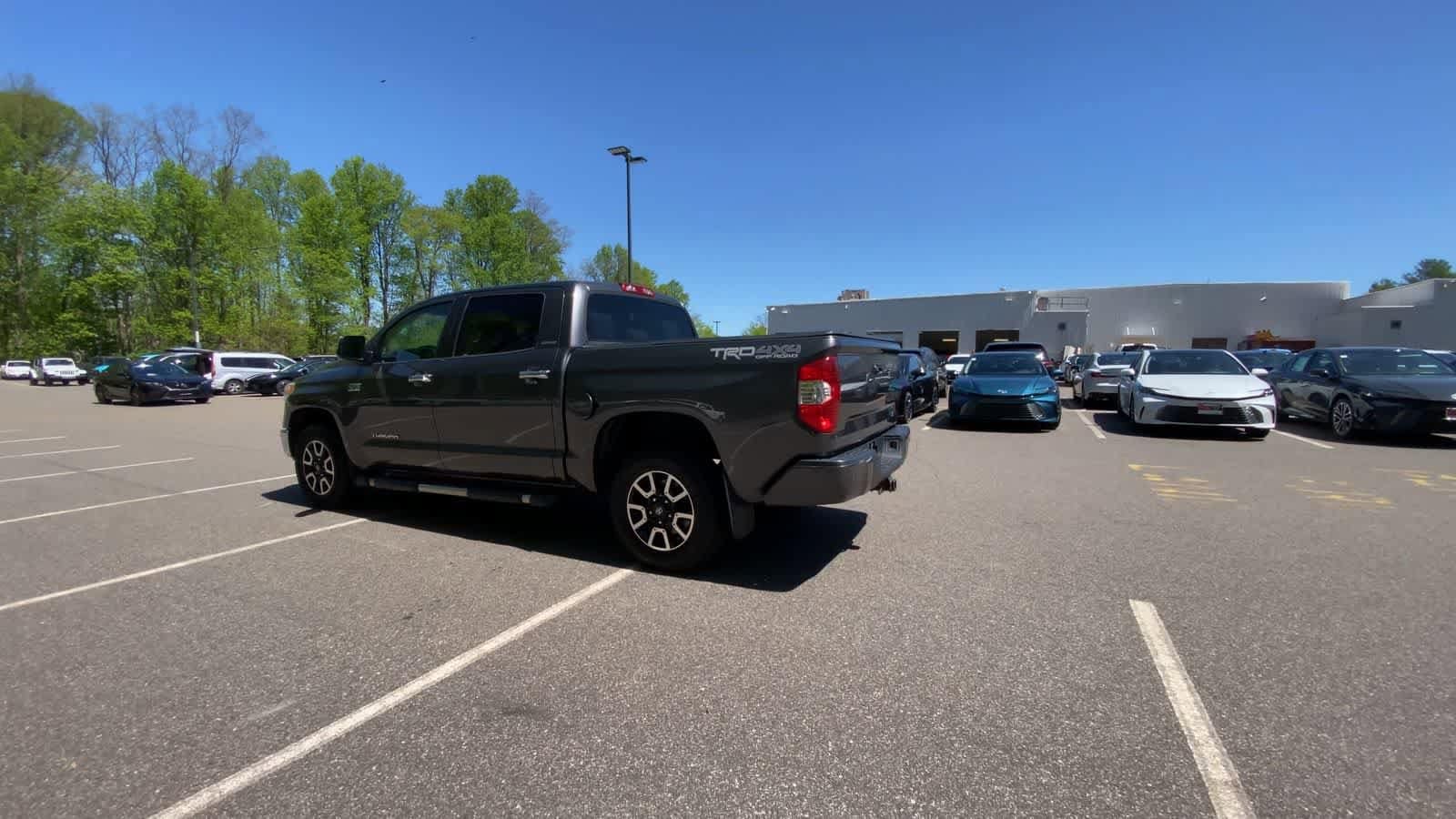 Thumbnail: 2017 Toyota Tundra - 6