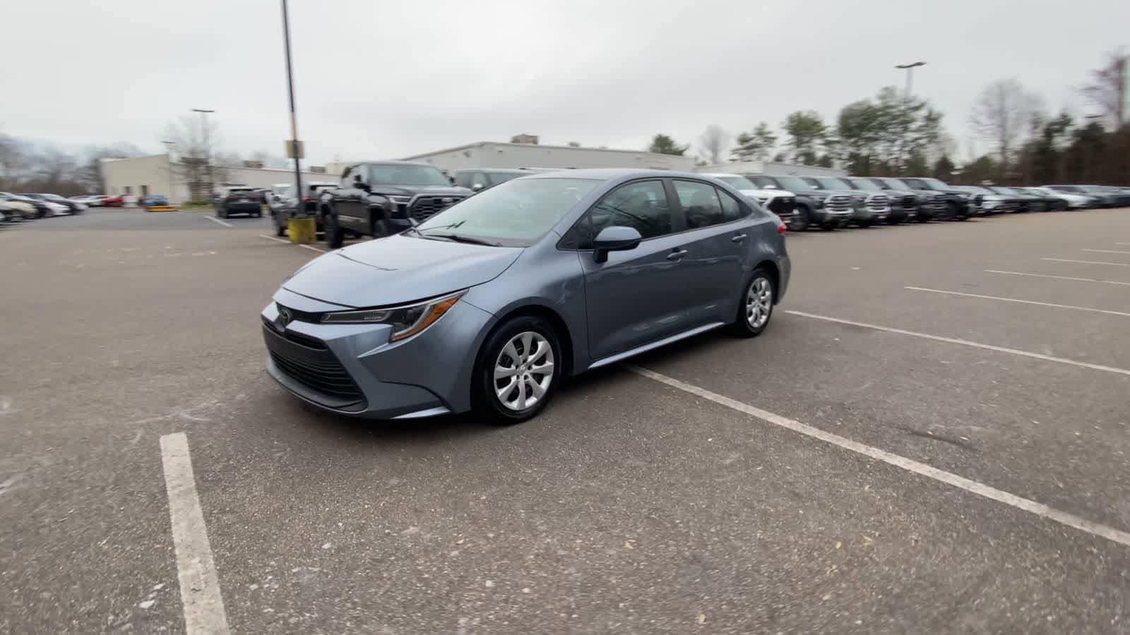 Thumbnail: 2024 Toyota Corolla - 10