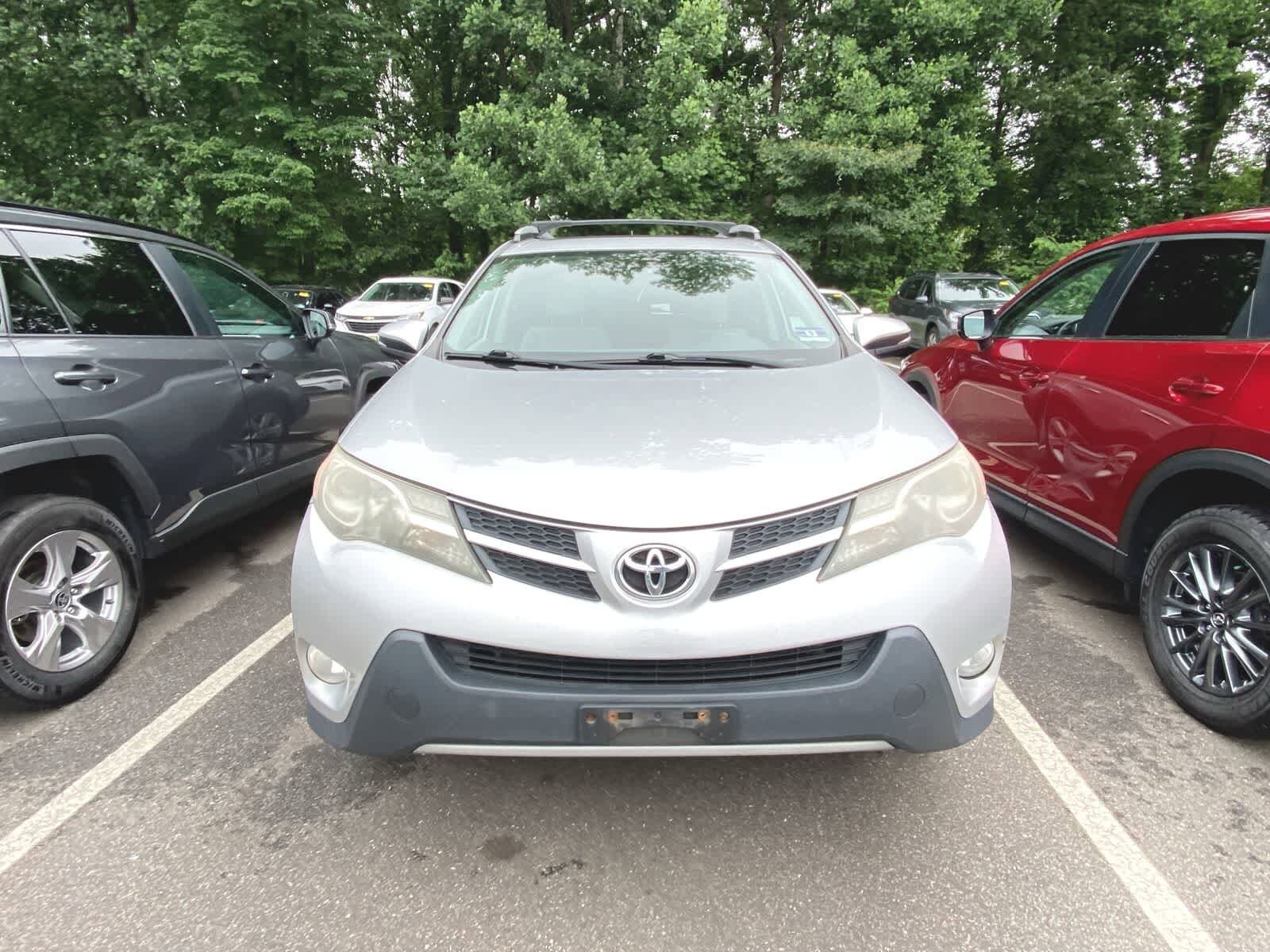 2013 Toyota RAV4 XLE 2