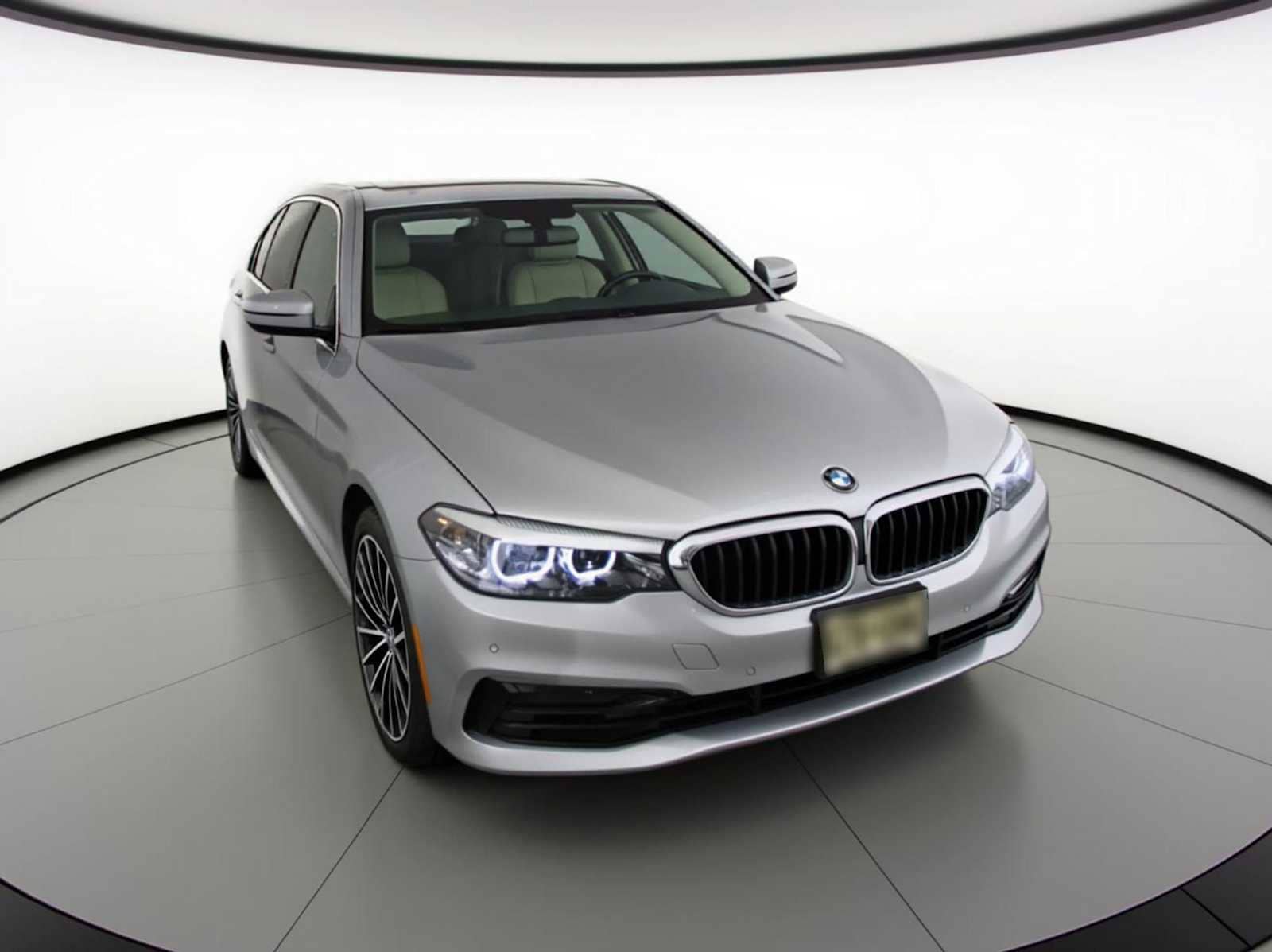 Thumbnail: 2020 BMW 5 Series - 3