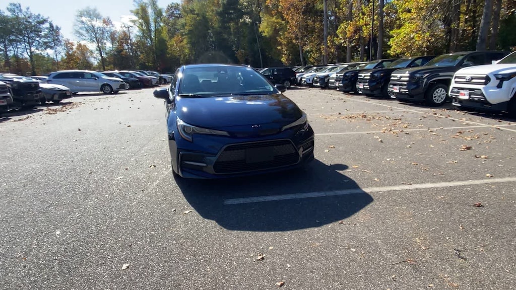 Used 2021 Toyota Corolla SE Sedan