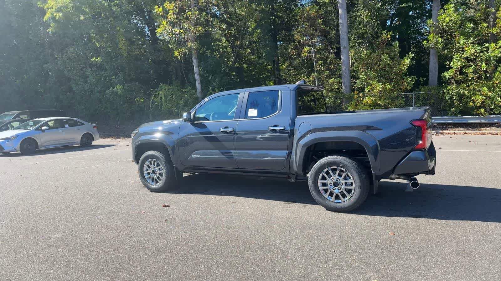 Thumbnail: 2025 Toyota Tacoma - 6