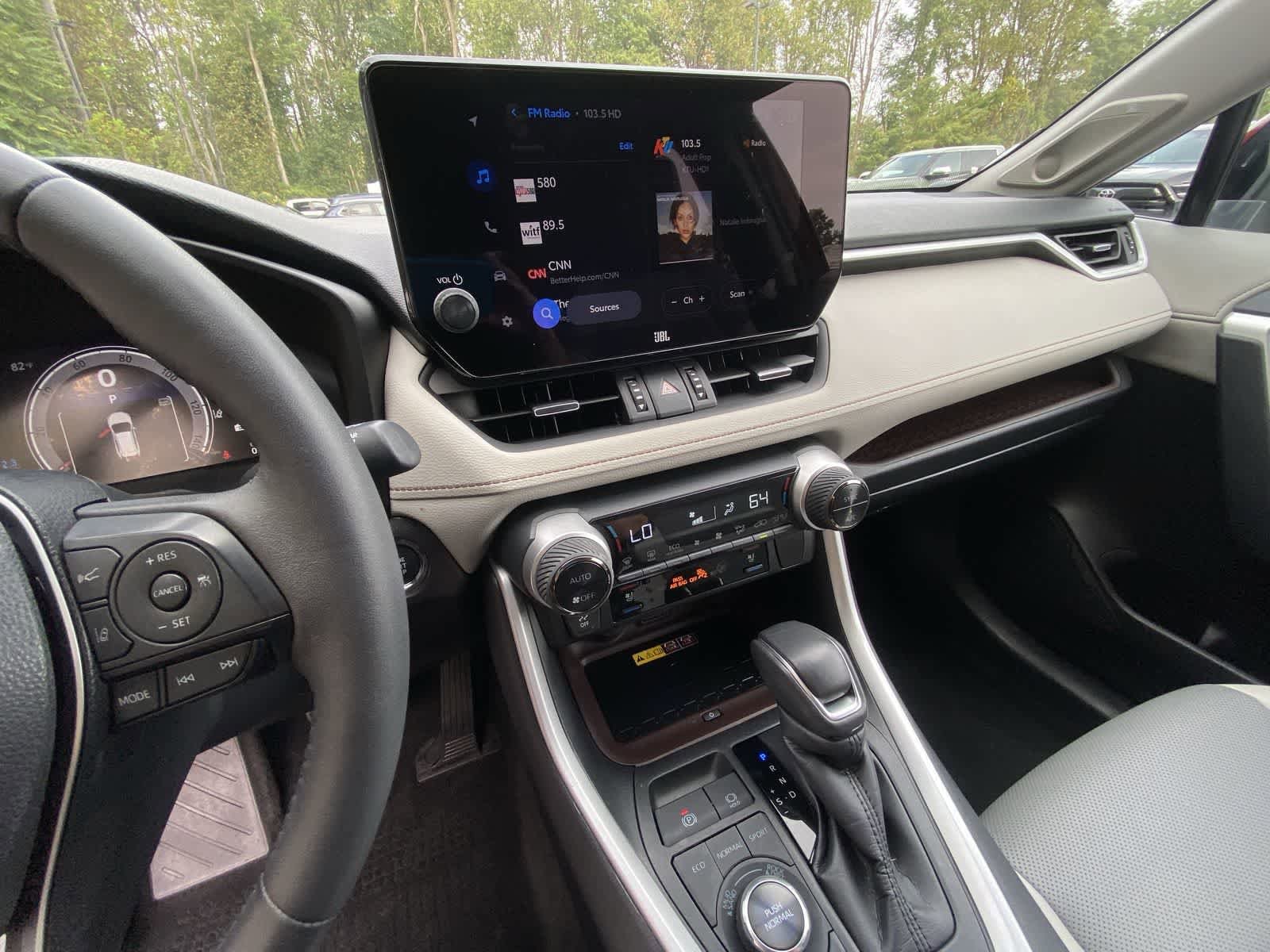 Thumbnail: 2024 Toyota RAV4 - 20