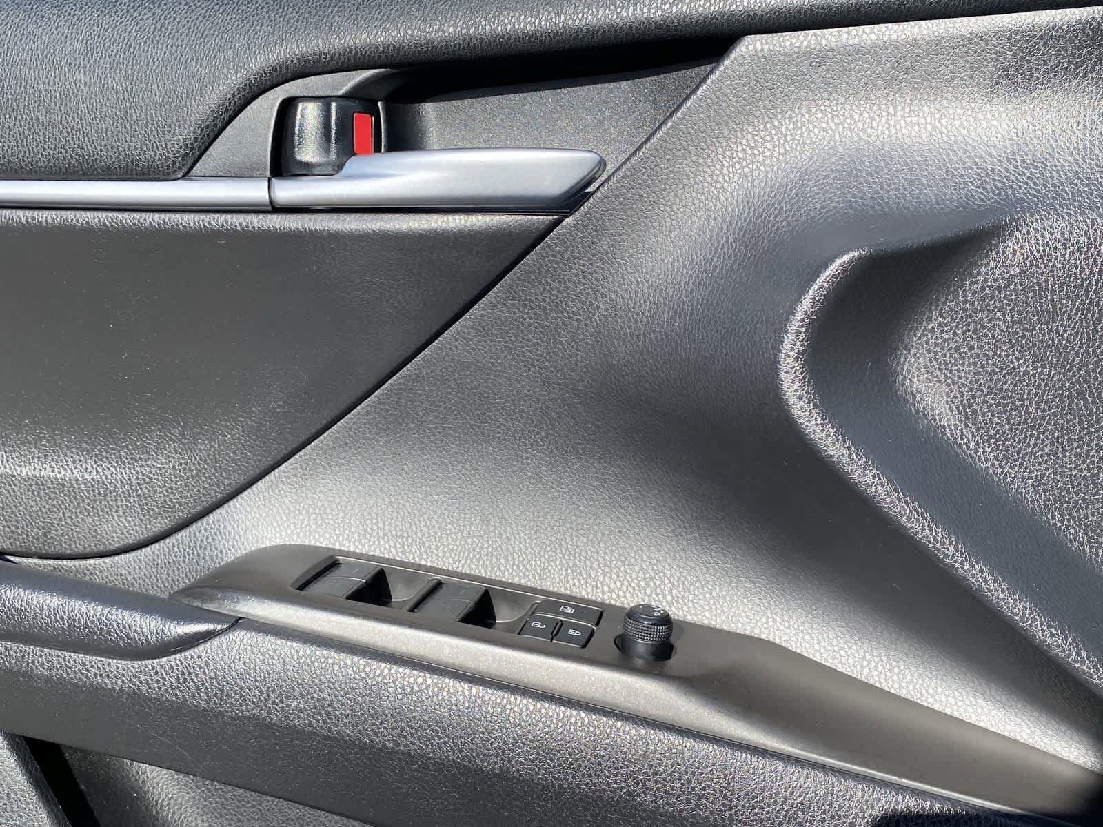 Thumbnail: 2023 Toyota Camry - 22