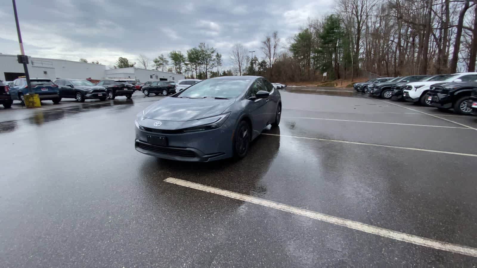 Thumbnail: 2025 Toyota Prius - 5